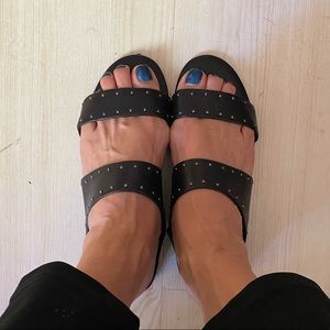 Jones New York slides. Size 8.